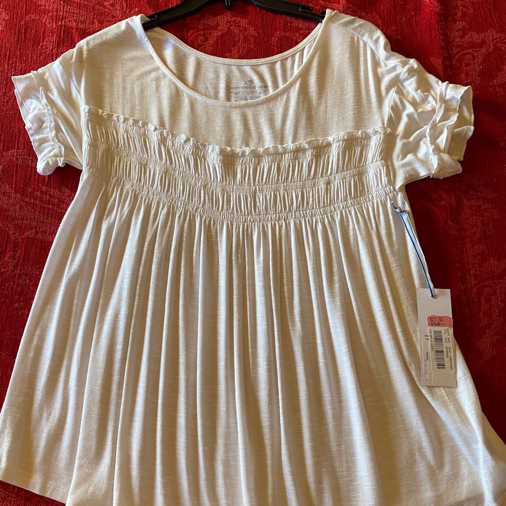 Adorable peasant style shirt